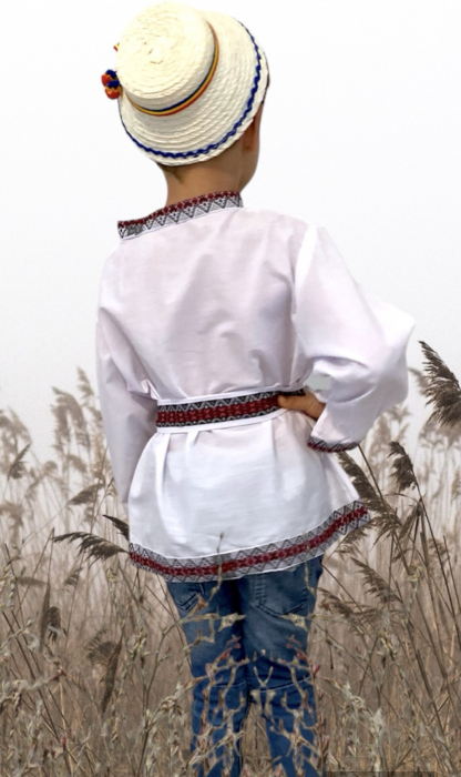 Ie cu brau baietel Florin [3]
