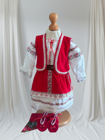 Botez si aniversari - Costum traditional botez Catalina