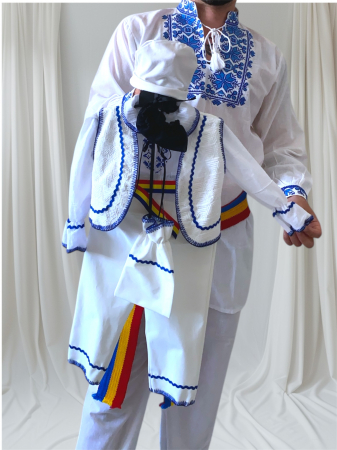 Costum traditional botez Marian [0]