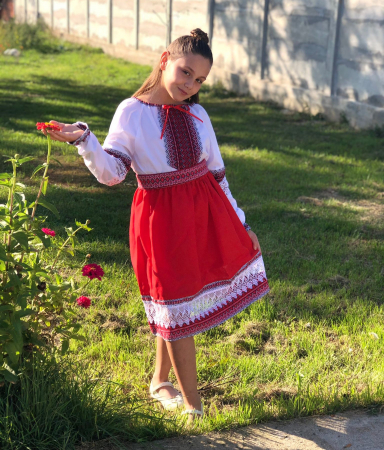 Haine fetite - Costum traditional Lucica