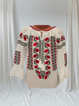 Haine fetite - Ie traditionala Laura