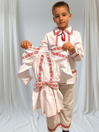 Haine fetite - Rochita traditionala Mara