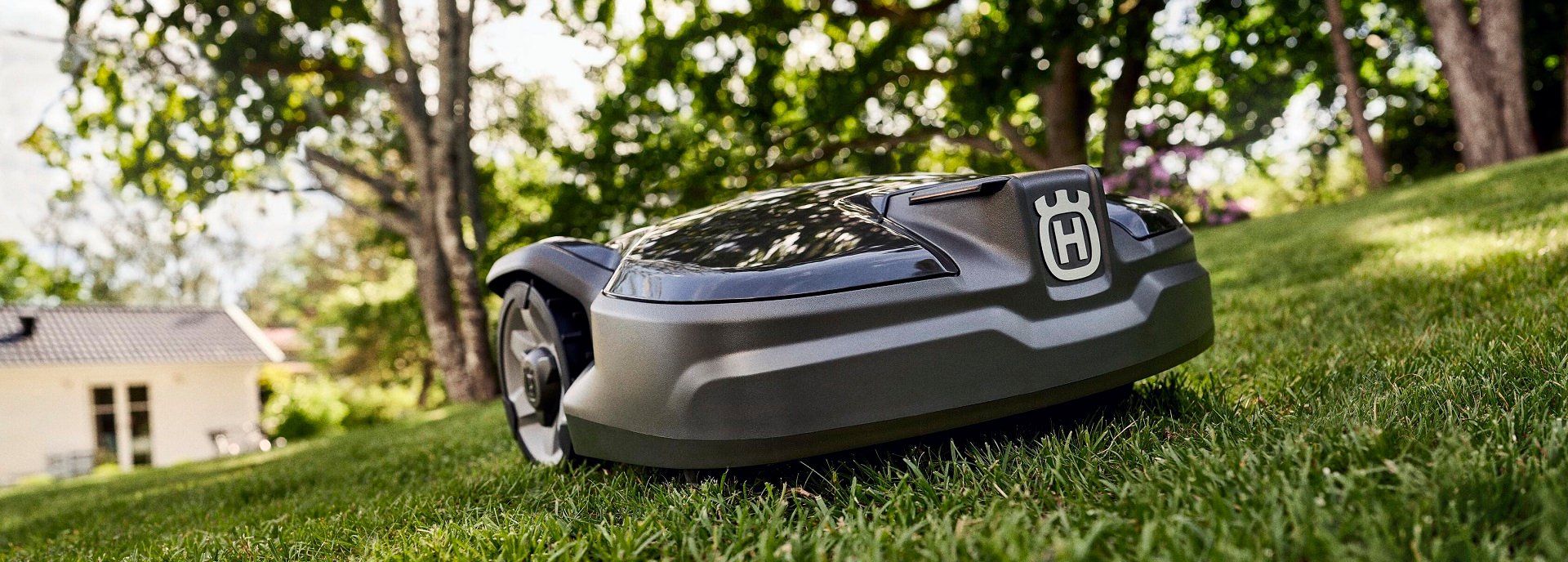 Roboti de tuns iarba