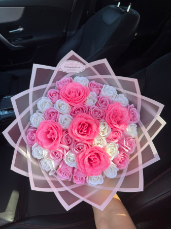 Trandafiri Sclipici - Buchet Trandafiri Roz-Alb