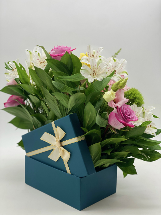 Aranjament floral ” Just for you” [2]