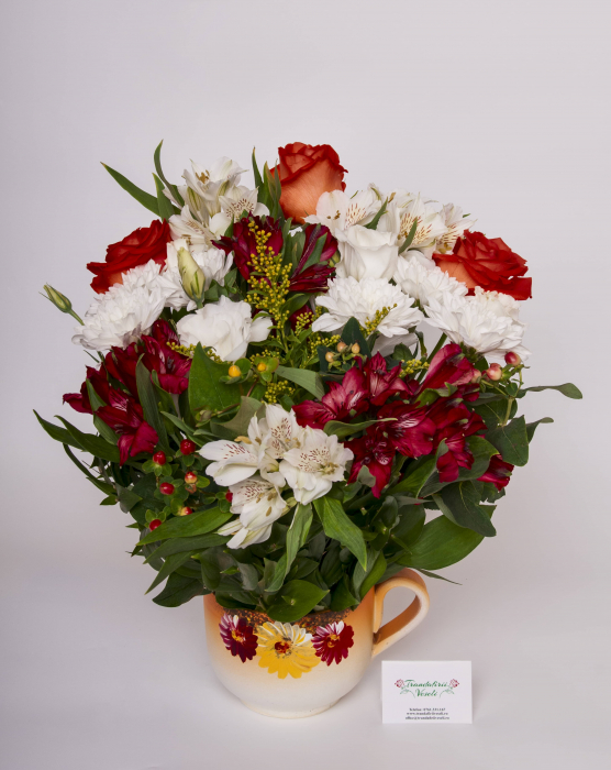 Aranjament floral ceramic red [2]