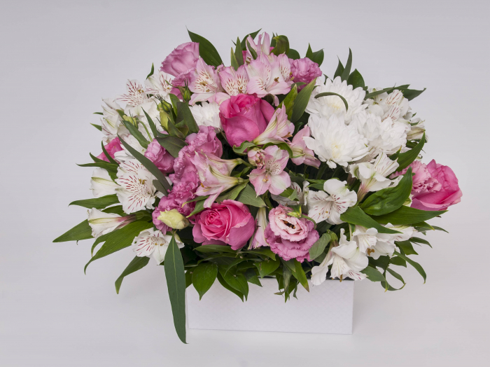 Aranjament floral ciclam [2]