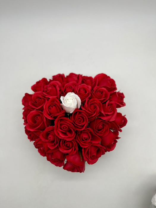 Aranjament floral din flori de săpun [2]