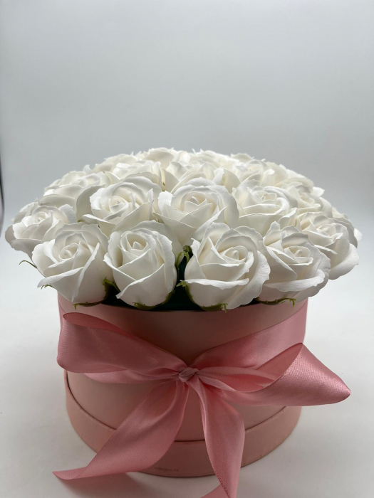 Aranjament floral din flori de săpun [8]