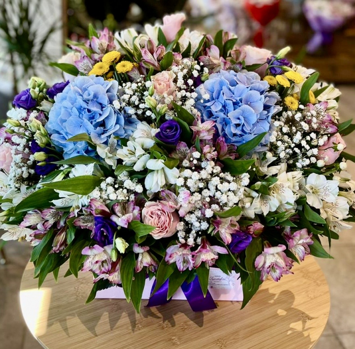 Aranjament floral hortensia blue [4]