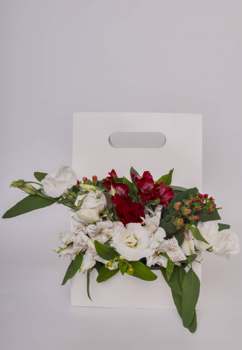 Aranjament floral ” Just for you” [1]