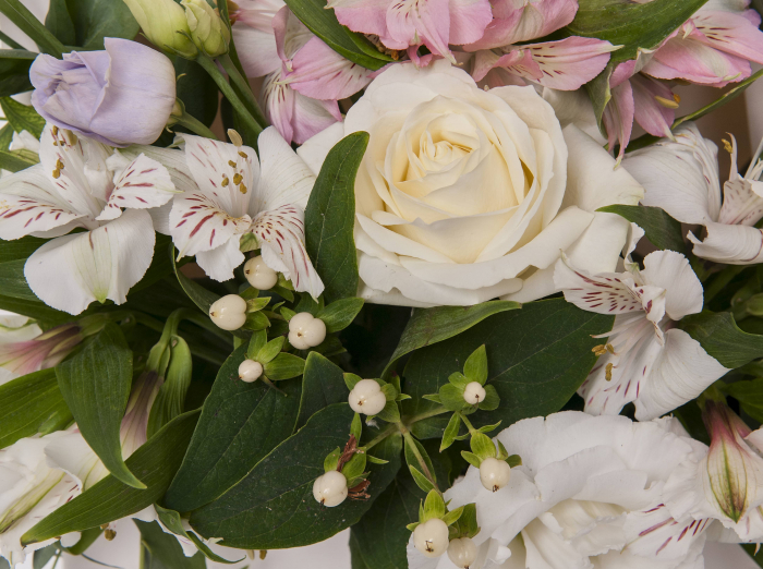 Aranjament floral ”Just for you pink ” [3]