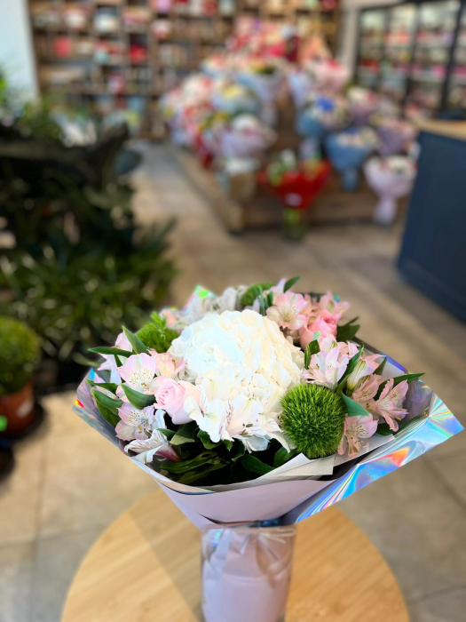 Buchet hortensia alb [3]