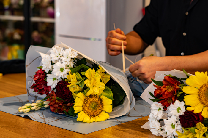 Buchet mixt cu flori de sezon [1]