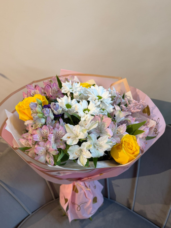 Buchete cu flori mixte - Buchet "Blair"