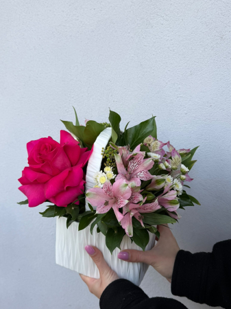 Aranjamente cu flori elegante - Aranjament Floral
