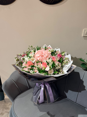 Buchete Sf. Maria - Buchet mixt hortensie 'Pink'