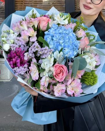 Buchete cu flori mixte - Buchet "Rodi"