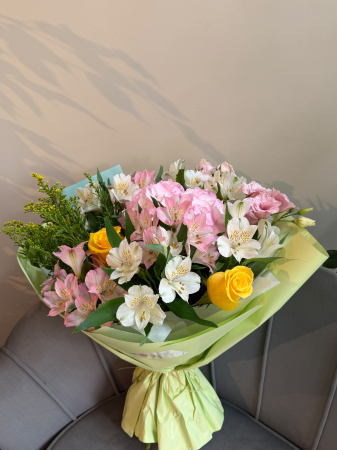 Buchete cu flori mixte - Buchet "Petal"
