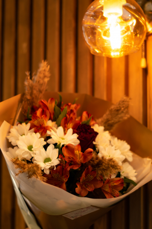 Buchete cu flori elegante - Aranjament floral de toamnă