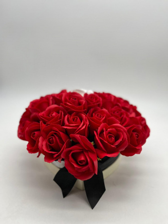 Aranjament floral din flori de săpun [12]