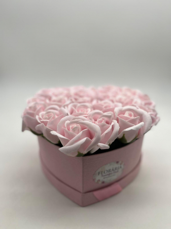 Aranjament floral din flori de săpun [0]