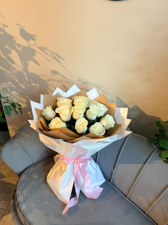 Buchete trandafiri - Buchet 15 trandafiri albi