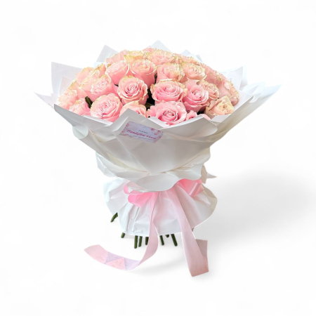 Buchet cu 37 de trandafiri roz. [1]