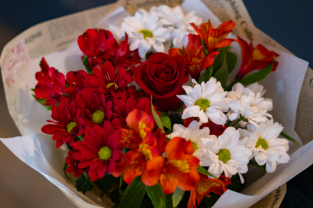 1-8 martie - Buchet  flori mixt
