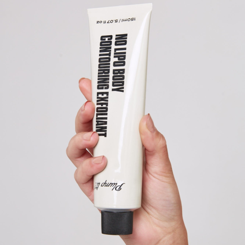 Descoperă un exfoliant puternic pe bază de argilă de la Plump It! No Lipo Body Contouring Exfoliant [1]