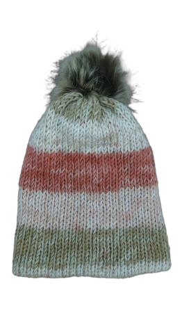 Accesorii de sezon pentru Ea - Set căciulă + fular acrilic 100%