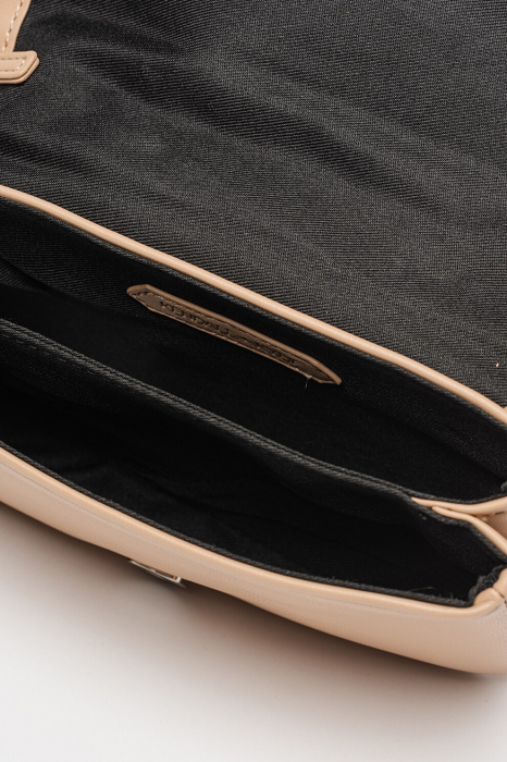 KENDALL + KYLIE, Geanta crossbody de piele ecologica cu logo Aurora, Mamo camel [4]