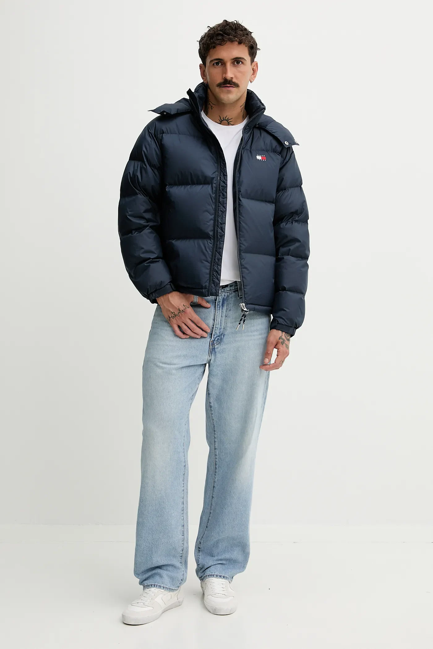 Geaca Bărbați, Tommy Jeans, Negru, Umplutura cu puf de rata, Logo Brodat [2]