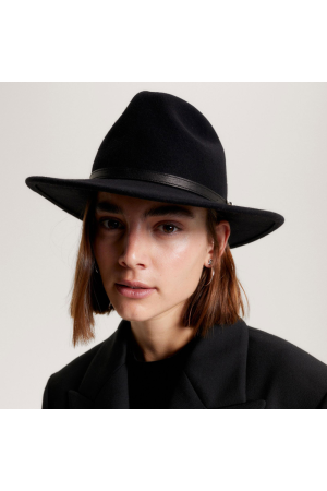 Palarie Dama, Tommy Hilfiger, Negru, Logo Metalic [2]