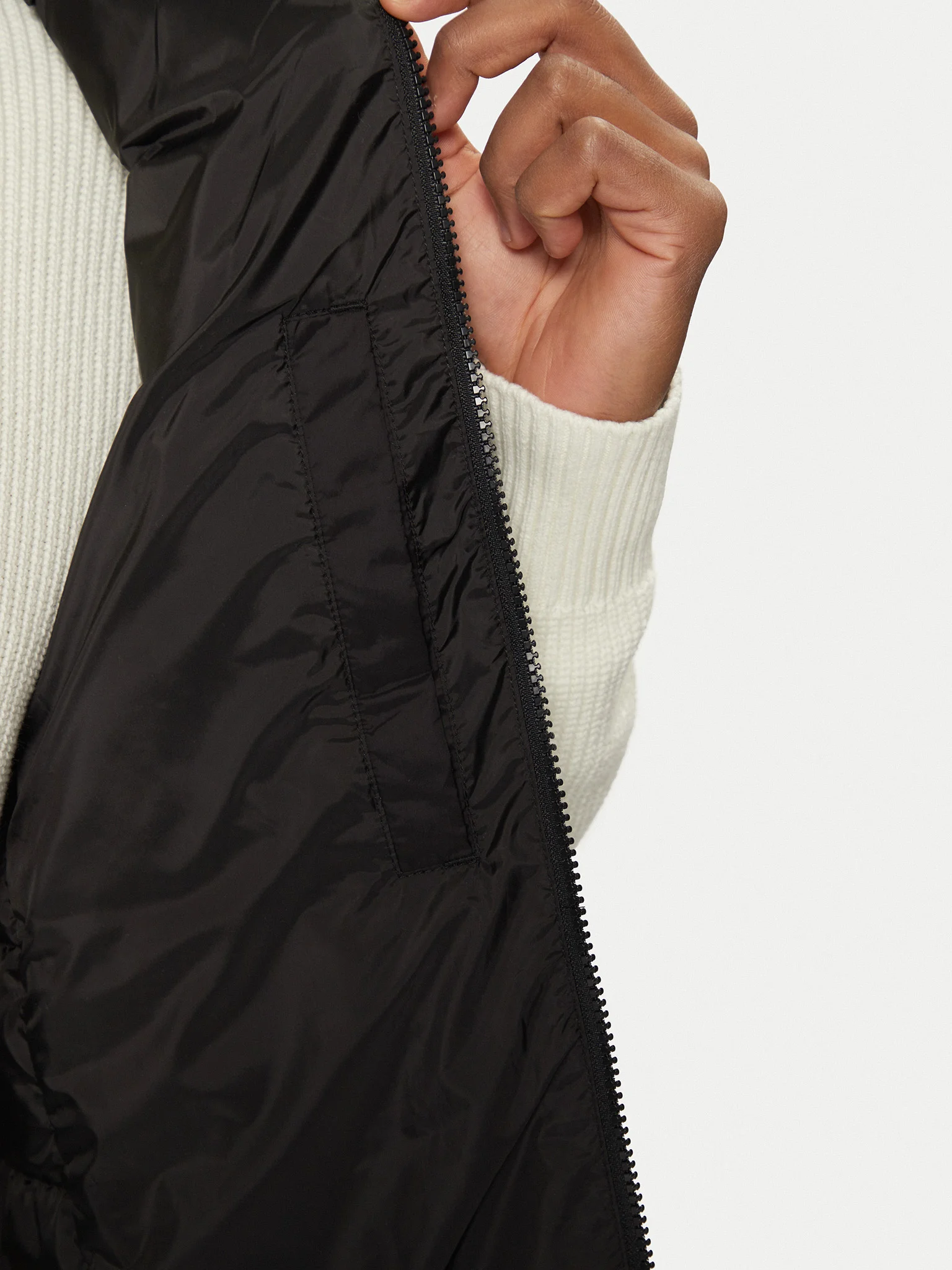 Vesta Barbati, Tommy Jeans, Negru, Puf de ratǎ [5]