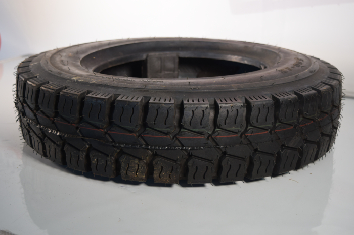 Anvelopă 5.00-12 pentru ATV, scuter sau utilaje ușoare, cu tracțiune excelentă pe teren variat [2]