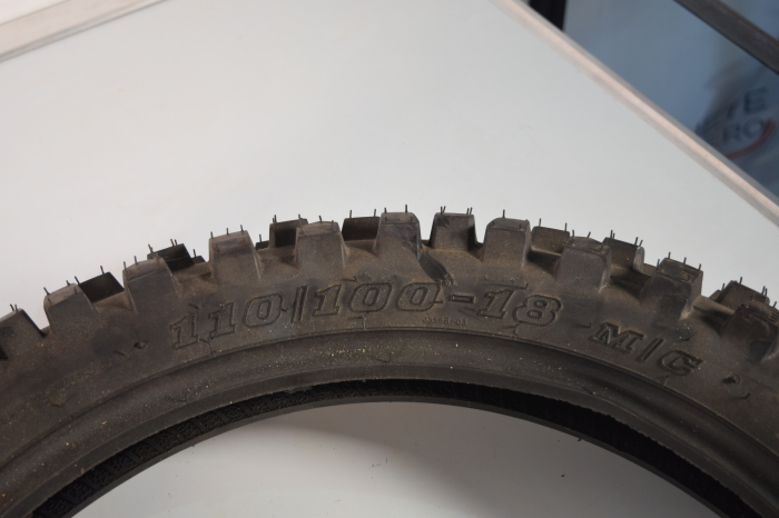 Anvelopă moto 110/100-18 spate, off-road (cross/enduro), tracțiune maximă [3]