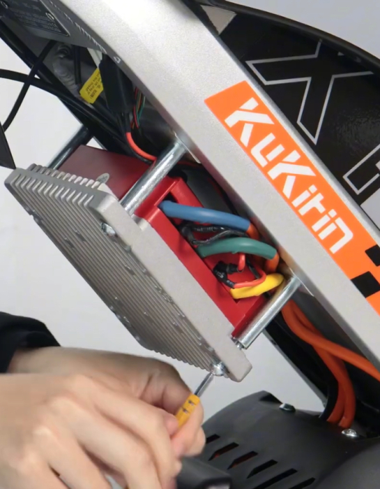 Controller Original KuKirin X1 | Piesă de Schimb OEM pentru Motocicleta Electrică [2]