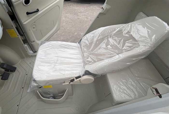 Mini Mașină Electrică L2e Q5 3 Locuri 45 km/h Autonomie 90 km [5]