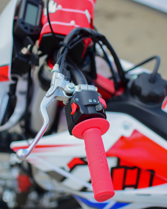 Motocross Apollo Thunder 300CC 4-Stroke 16HP, 90KM/H, Roți 19/16", Frâne Hidraulice, Rezervor 6.5L, 94CM Ride Height  ROSU [10]