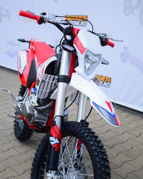 Motocross Apollo Thunder 300CC 4-Stroke 16HP, 90KM/H, Roți 19/16", Frâne Hidraulice, Rezervor 6.5L, 94CM Ride Height  ROSU [4]