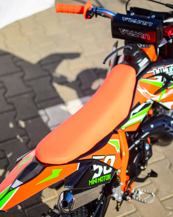 Motocross Koshine 49CC 12-10 Inch Verde 9HP [20]