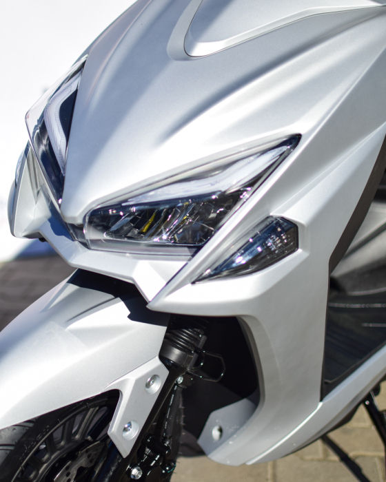 Scuter 49cc pe Benzină EFI Euro 5 Fără Permis [17]