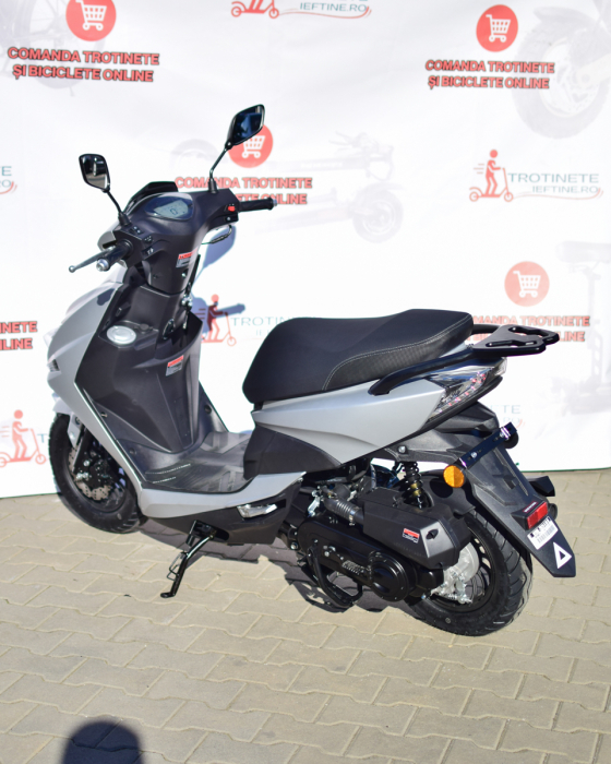 Scuter 49cc pe Benzină EFI Euro 5 Fără Permis [2]