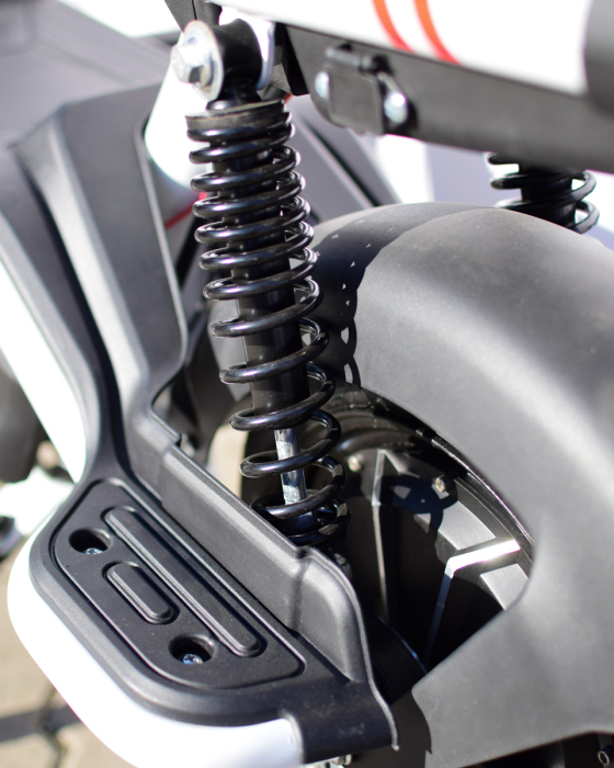 Scuter Electric ECO 500W 48V 20Ah cu Pedale, Baterie Plumb GEL, Autonomie 40 km, Viteză 25 km/h, 2 Locuri, Cos Frontal [18]