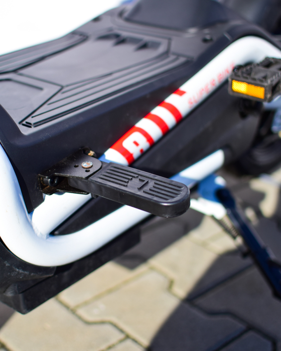 Scuter Electric ECO 500W 48V 20Ah cu Pedale, Baterie Plumb GEL, Autonomie 40 km, Viteză 25 km/h, 2 Locuri, Cos Frontal [21]