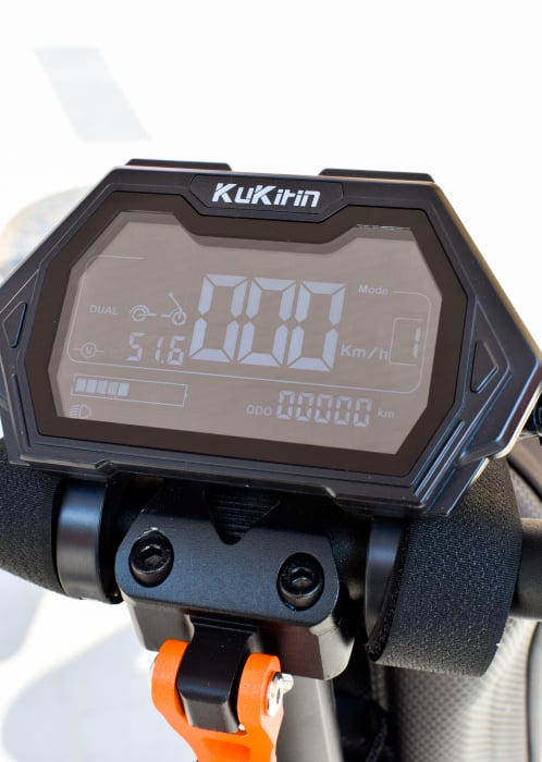 Trotineta electica KuKirin G2 master (2025) cheie, 2 motoare 2*1000W, Autonomie 70km, Baterie 52V 20, 8 A. [24]