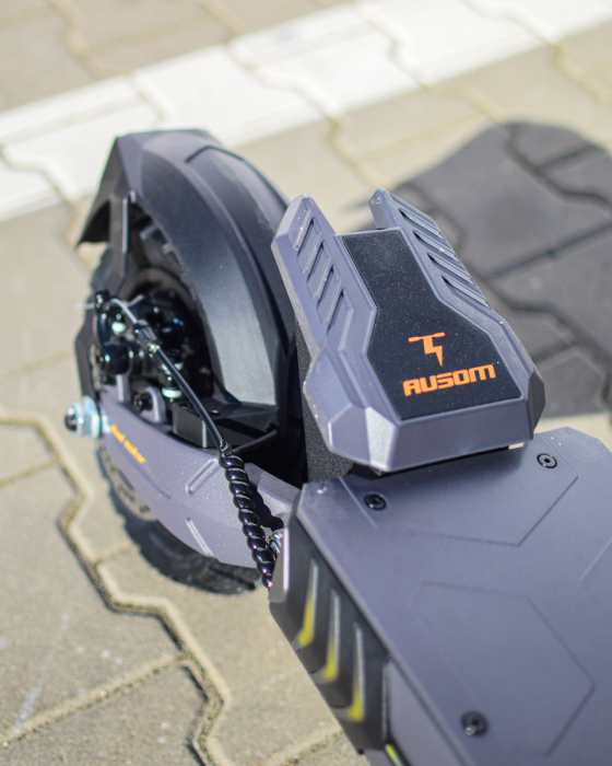 Trotinetă Electrică Ausom L2 Dual Motor 2208W – Viteză 55km/h, Autonomie 70km [16]