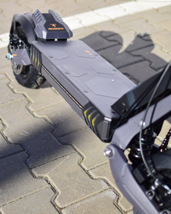 Trotinetă Electrică Ausom L2 Dual Motor 2208W – Viteză 55km/h, Autonomie 70km [19]