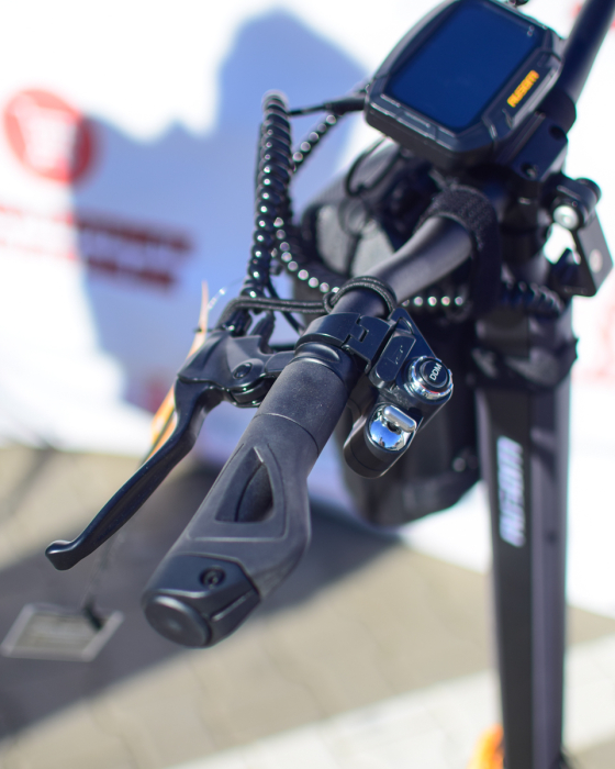 Trotinetă Electrică Ausom L2 Dual Motor 2208W – Viteză 55km/h, Autonomie 70km [6]